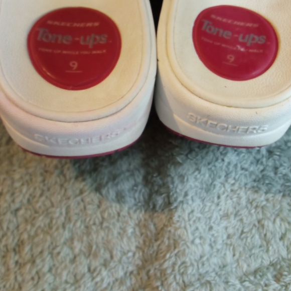 Skechers flip flops - Picture 3 of 8